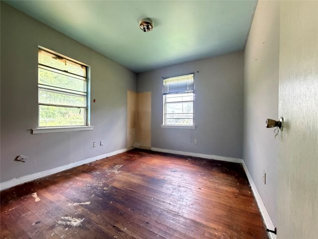 8624 Lawnridge Street, Houston, TX 77016