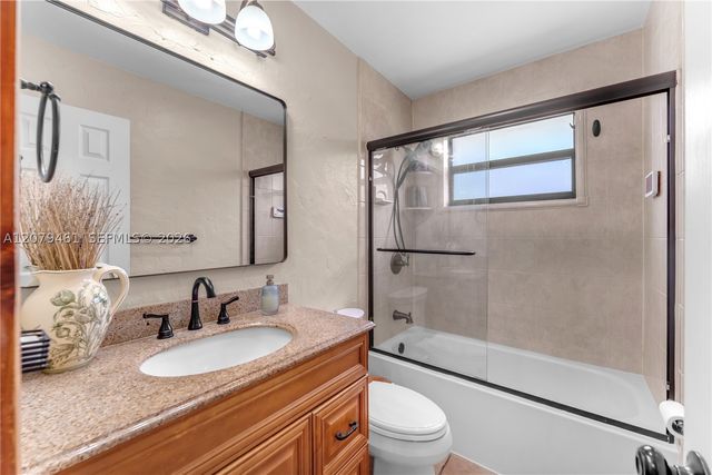 32205 SW 199th Ct, Homestead, FL 33030