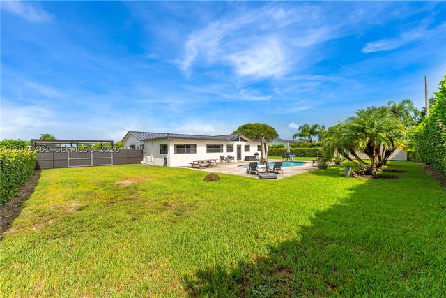 32205 SW 199th Ct, Homestead, FL 33030