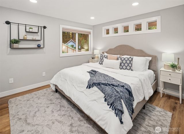 2023 45th Street Ct NW, Gig Harbor, WA 98335