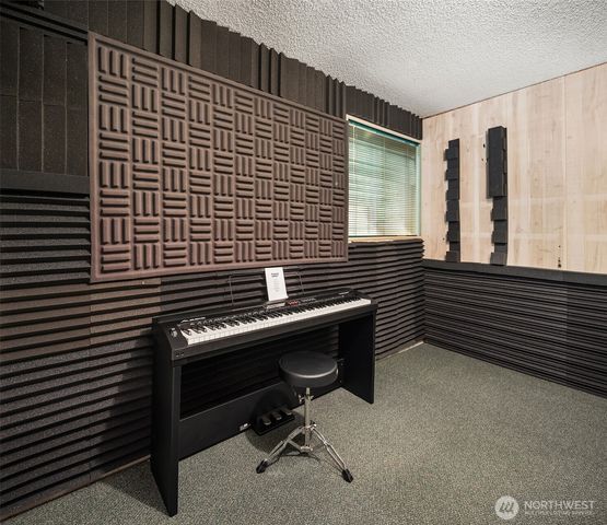 2023 45th Street Ct NW, Gig Harbor, WA 98335