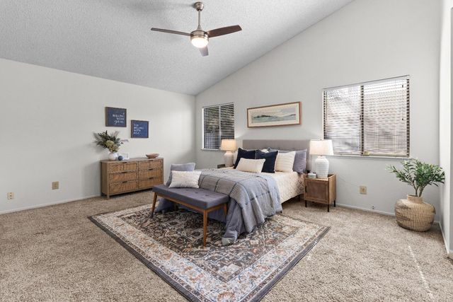 1098 Willow Creek Dr, Yuba City, CA 95991