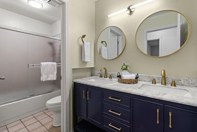 1098 Willow Creek Dr, Yuba City, CA 95991