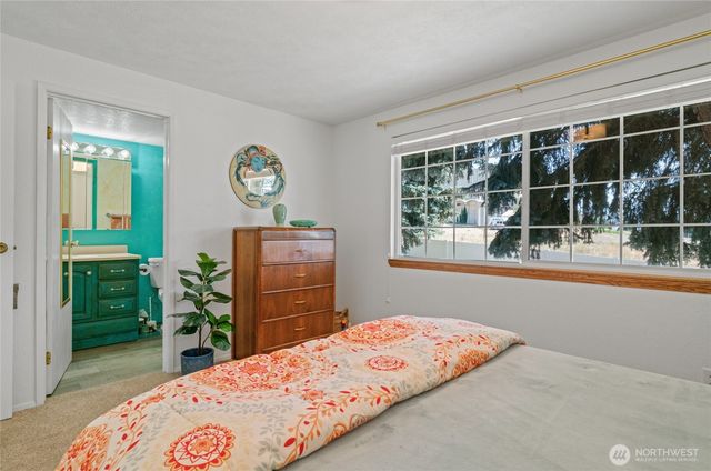 1312 Bel Air Drive, East Wenatchee, WA 98802