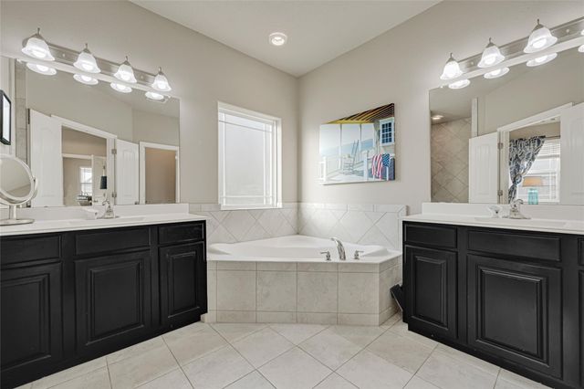 13210 Torino Drive, Mont Belvieu, TX 77535