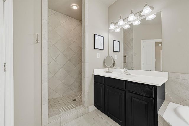 13210 Torino Drive, Mont Belvieu, TX 77535