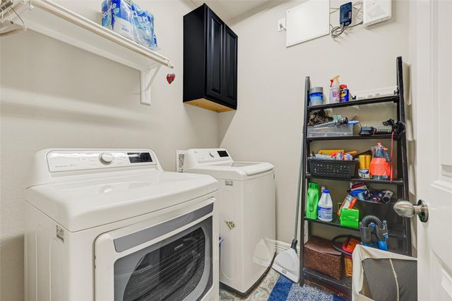 13210 Torino Drive, Mont Belvieu, TX 77535