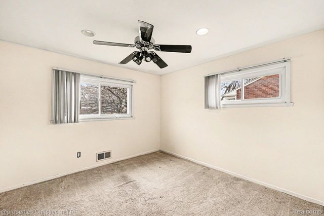 11121 Karen Street, Livonia, MI 48150