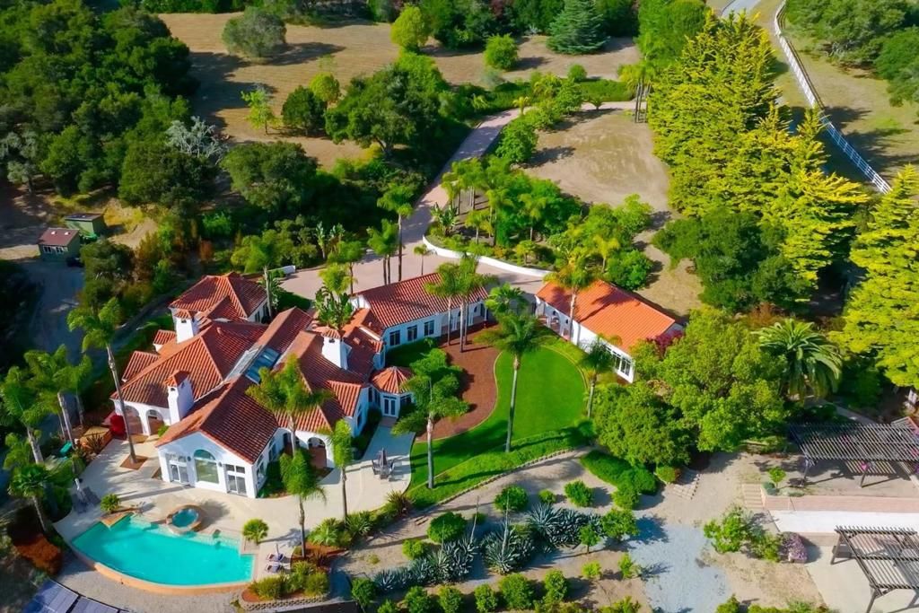 Image 1 of property listing at 235 Vista Del Pajaro Road, Corralitos, CA 95076