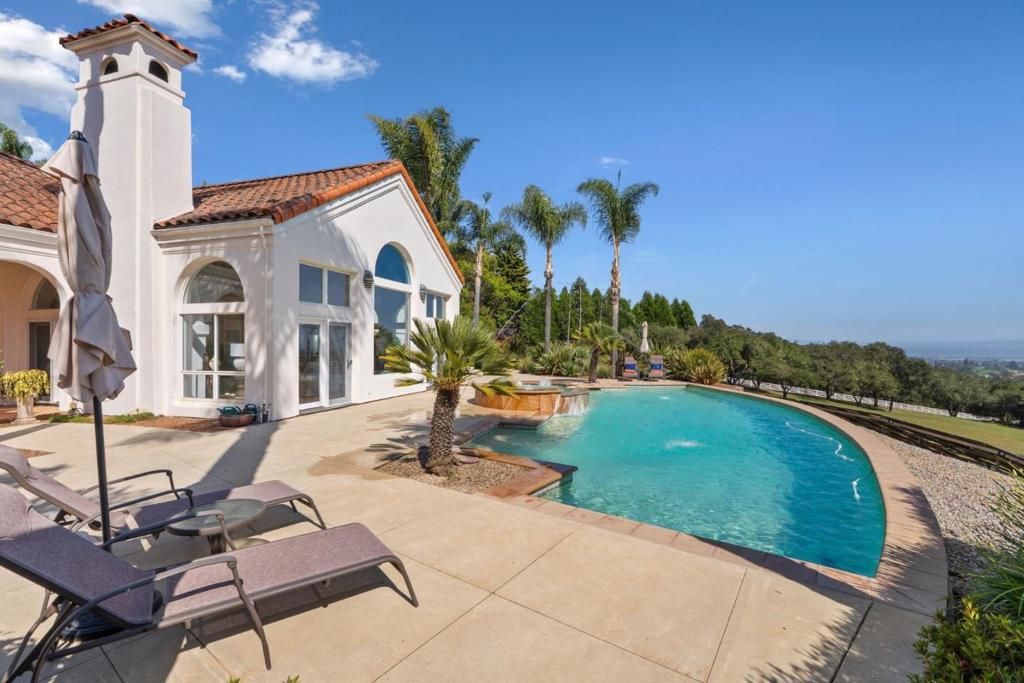 Image 22 of property listing at 235 Vista Del Pajaro Road, Corralitos, CA 95076