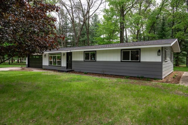 W5613 Cherokee Lane, New Lisbon, WI 53950