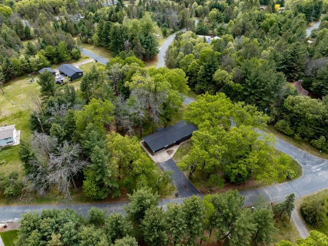 W5613 Cherokee Lane, New Lisbon, WI 53950