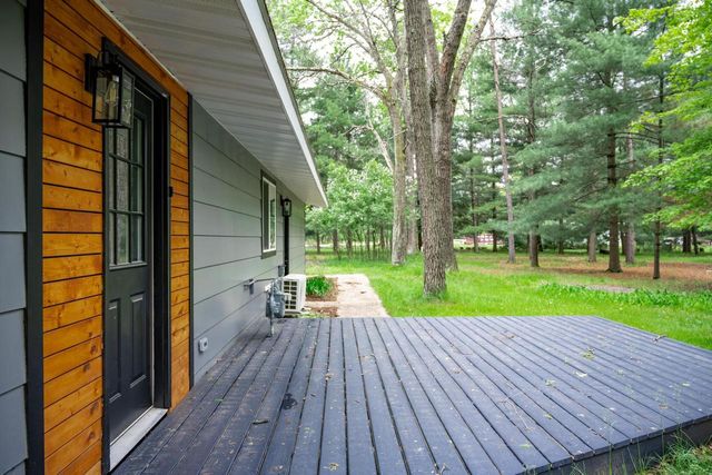 W5613 Cherokee Lane, New Lisbon, WI 53950