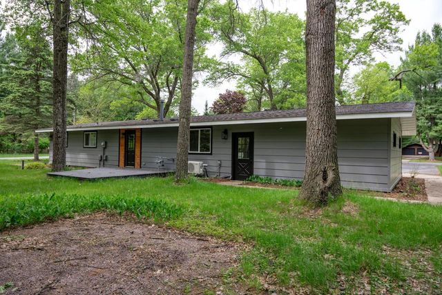 W5613 Cherokee Lane, New Lisbon, WI 53950