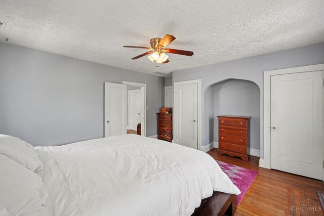3231 E Darwin Avenue, Cincinnati, OH 45211