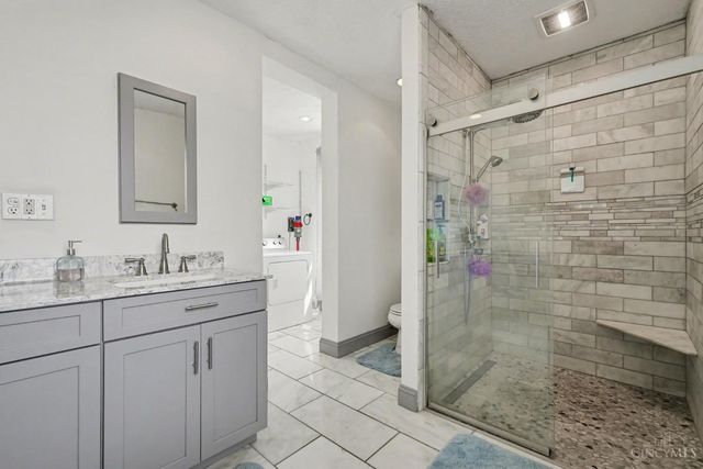 3231 E Darwin Avenue, Cincinnati, OH 45211