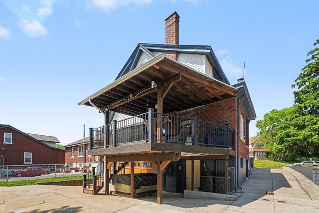 3231 E Darwin Avenue, Cincinnati, OH 45211