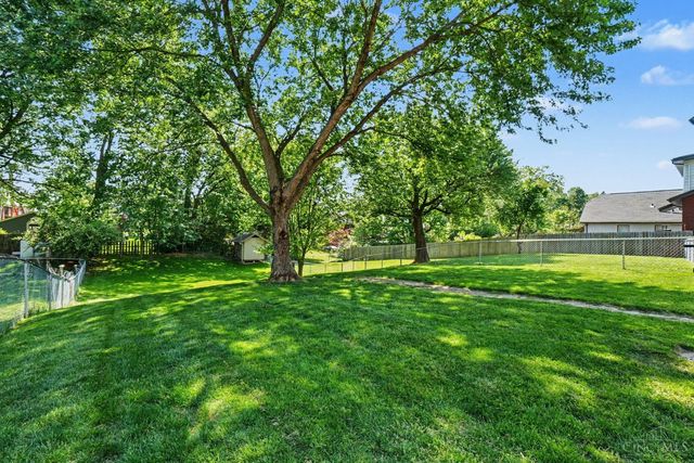 3231 E Darwin Avenue, Cincinnati, OH 45211