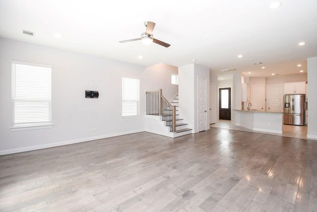 1122 Live Oak Street, Houston, TX 77003