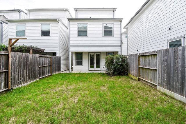1122 Live Oak Street, Houston, TX 77003