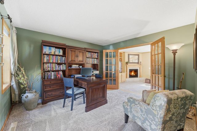 8511 Cedar Court, Victoria, MN 55386