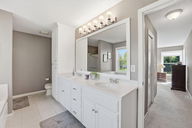 8511 Cedar Court, Victoria, MN 55386