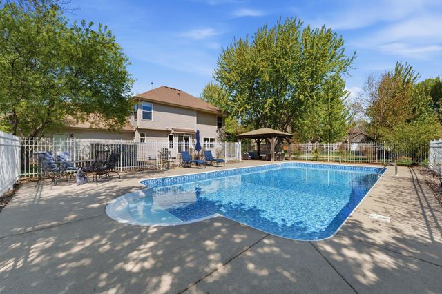 8511 Cedar Court, Victoria, MN 55386