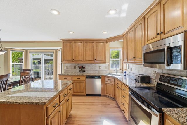 8511 Cedar Court, Victoria, MN 55386