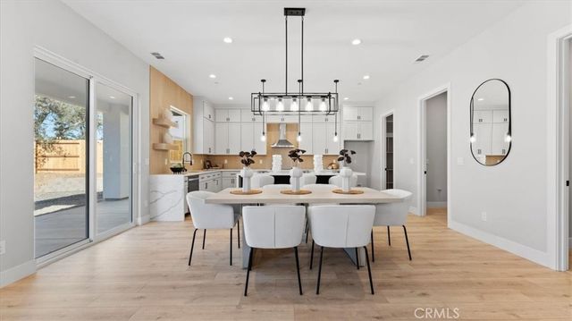 1 Thunder Rock, Oroville, CA 95966