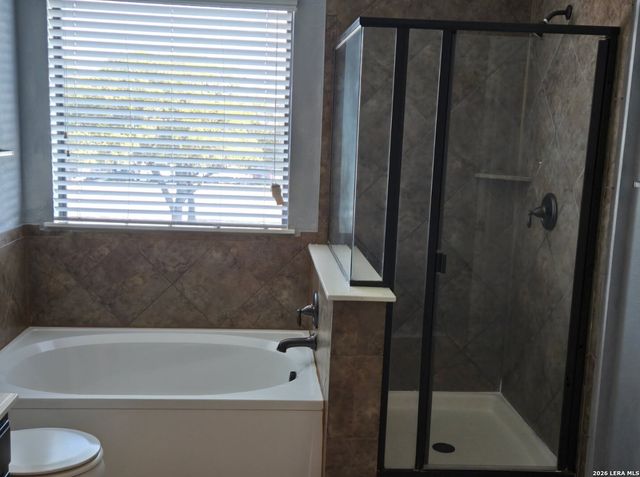 8815 Adhinger, San Antonio, TX 78245