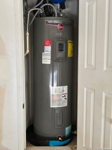 8815 Adhinger, San Antonio, TX 78245