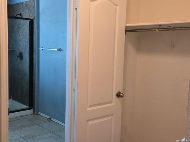 8815 Adhinger, San Antonio, TX 78245