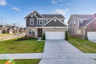 58565 Navarra Drive, Lyon Charter Township, MI 48178