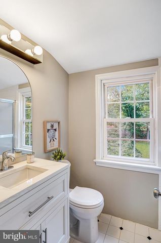 107 W CAMERON RD, Falls Church, VA 22046