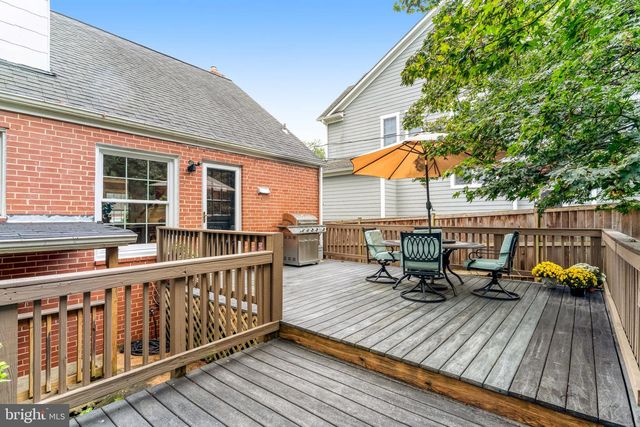 107 W CAMERON RD, Falls Church, VA 22046