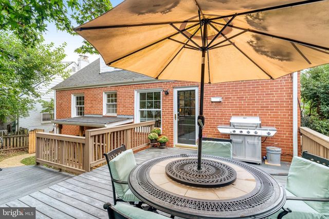 107 W CAMERON RD, Falls Church, VA 22046