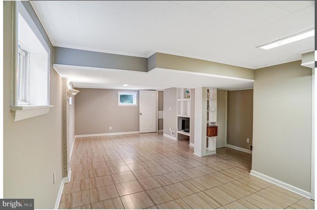 107 W CAMERON RD, Falls Church, VA 22046