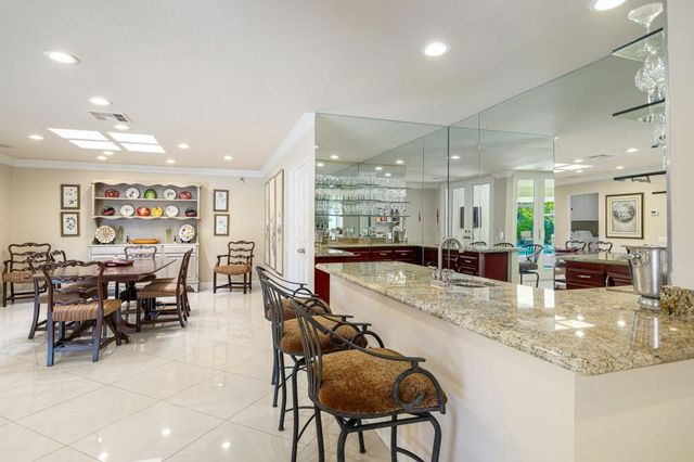 4 Dartmouth Drive, Rancho Mirage, CA 92270
