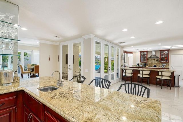 4 Dartmouth Drive, Rancho Mirage, CA 92270