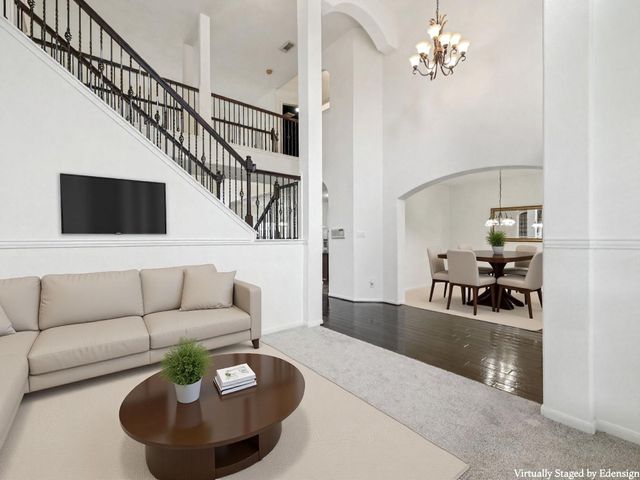 421 White Oak Pointe, League City, TX 77573