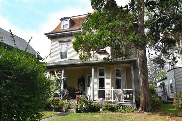 571 Spring Street 2, Newport, RI 02840