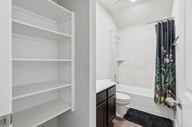 11519 Parrot Fish Court, Conroe, TX 77304