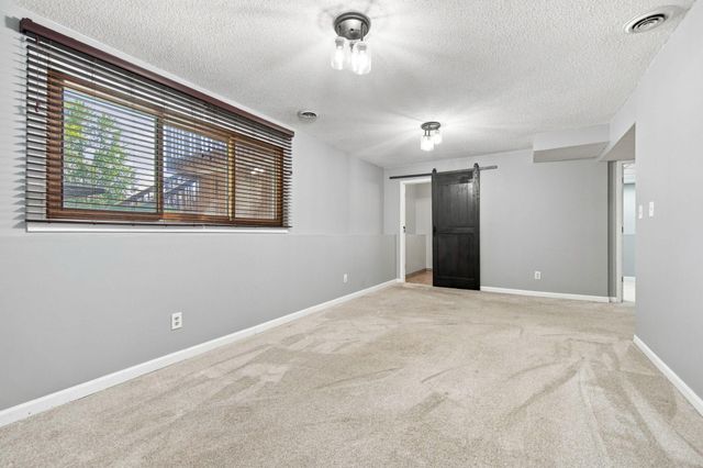 2375 Helena Road N, Oakdale, MN 55128