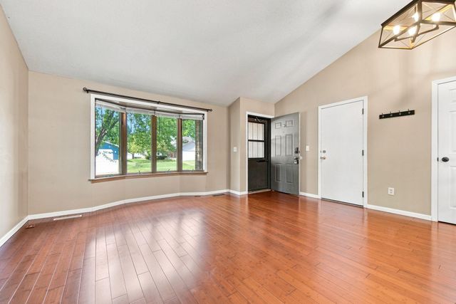 2375 Helena Road N, Oakdale, MN 55128
