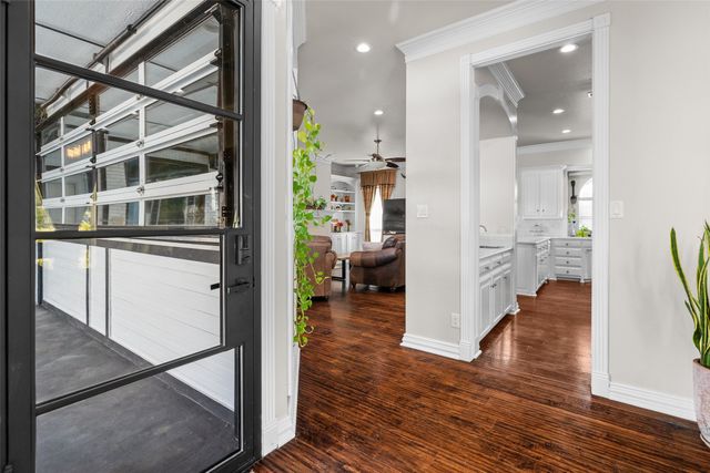 3015 Forestwood Drive, Arlington, TX 76006