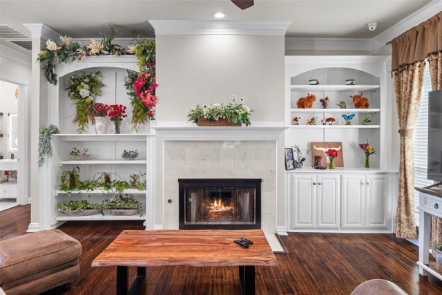 3015 Forestwood Drive, Arlington, TX 76006