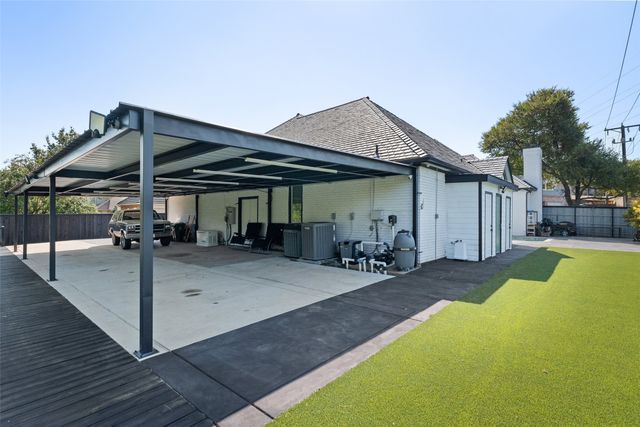 3015 Forestwood Drive, Arlington, TX 76006