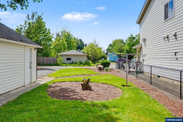 2160 Trade St SE, Salem, OR 97301