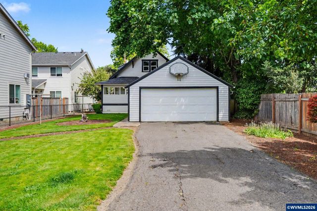 2160 Trade St SE, Salem, OR 97301