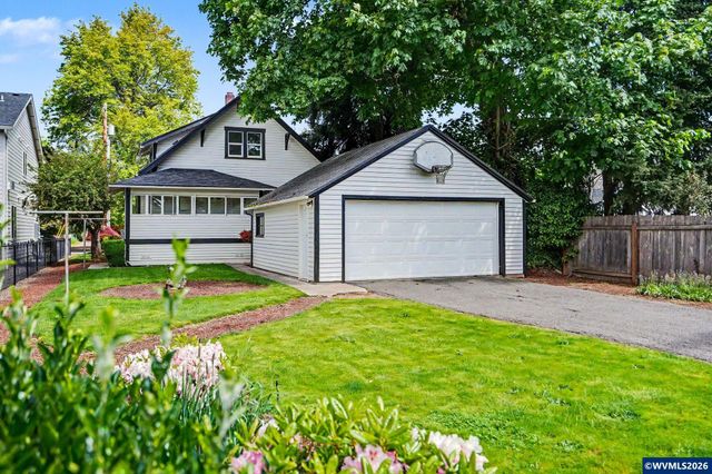 2160 Trade St SE, Salem, OR 97301